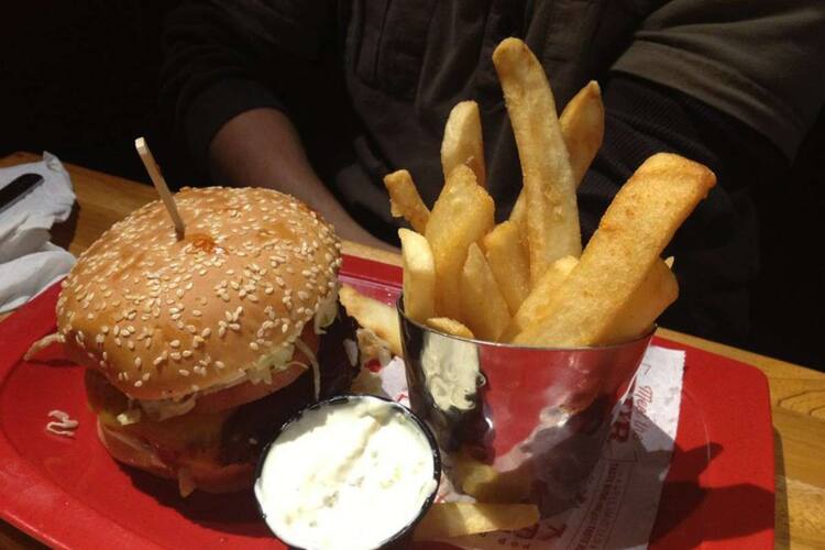 Red Robin Gourmet Burgers And Brews Garden Grove Orange County